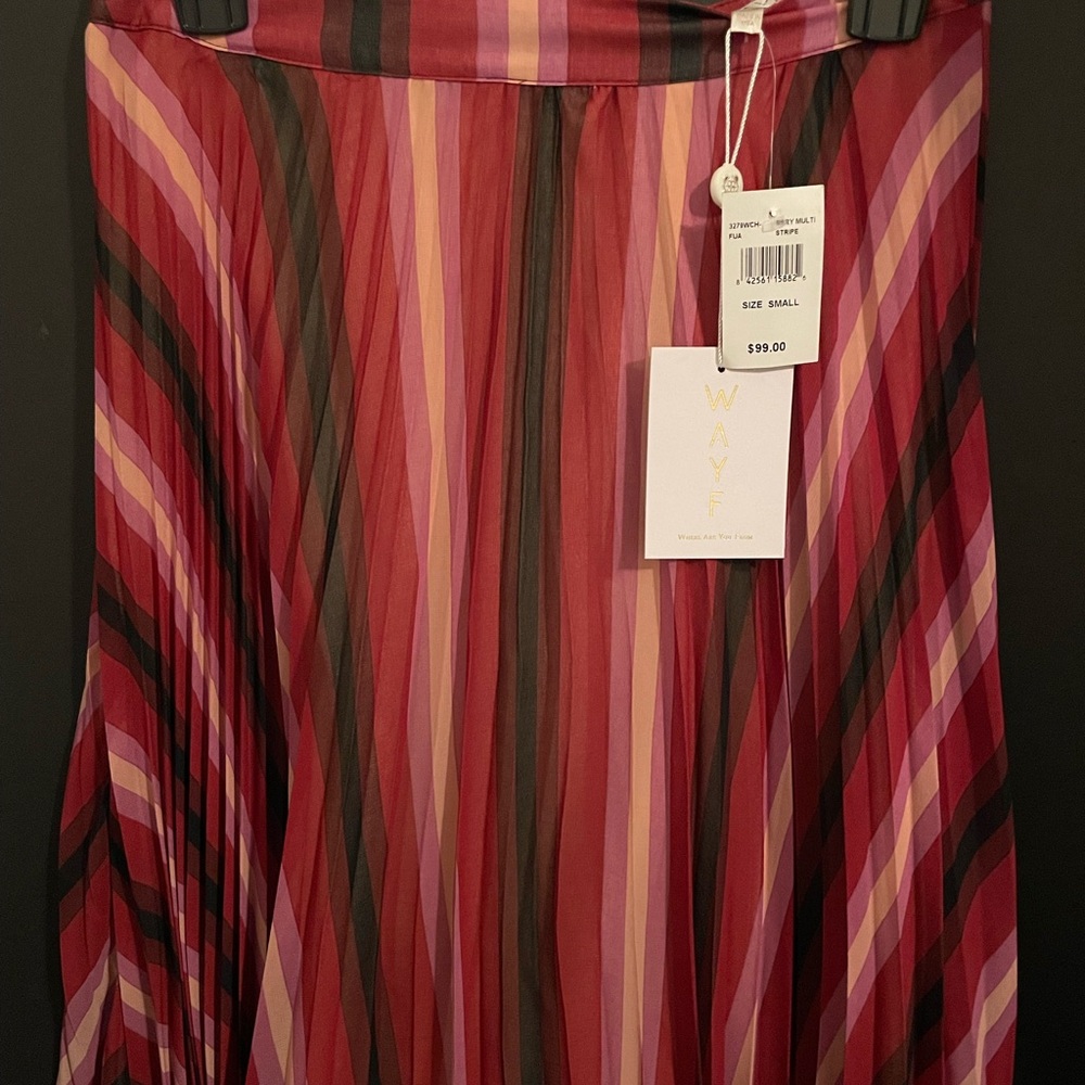 NWT! WAYF Pleated Maxi Skirt